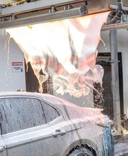 Suds Deluxe Car Wash image 11