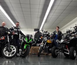 Moto Axxe image 2
