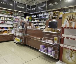 caissier-pharmacie-sun-store-geneve-aeroport