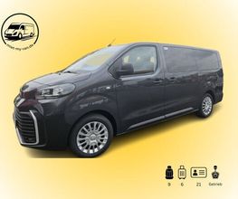Website - Toyota Proace - 9 Seater.jpg