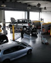 OFFICINE PIAZZA Castrol Service immagine 3