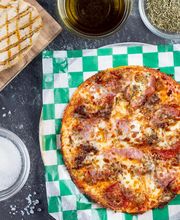 Spinato's Pizzeria and Family Kitchen image 6