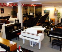 Centre Schmidt Pianos Bild 3
