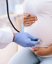 Unsere Frauenklinik ist spezialisiert auf Geburtshilfe und Gynäkologie und stellt die Gesundheit und das Wohlbefinden der Frau in den Mittelpunkt