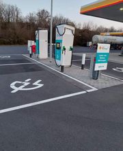 Shell Recharge Charging Station Bild 1