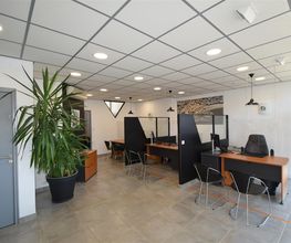 Agence De La Poste image 2