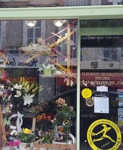 Fleur de Lys image 1