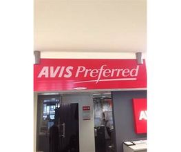 Avis Autovermietung - Flughafen Zürich Bild 5