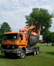 Opitz GmbH & Co. KG, Großbaumverpflanzung Bild 4