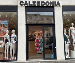 Calzedonia image 1
