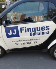 El coche de JJ Finques Badalona