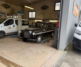 Garage Saint Jacques image 9