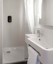 B&B HOTEL Toulouse Basso Cambo image 8