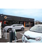 Plug Inn fast charge Station de recharge image 1