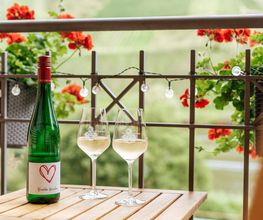 WEINGUT EDUARD KROTH Bild 3