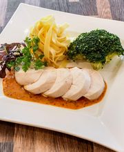 Le Bistrot C-Dubs image 12