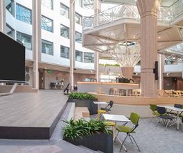 Restaurant Octagon by Genecand Bild 5