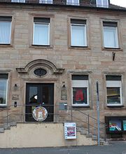 Aussenansicht der Markt-Apotheke Kornburg