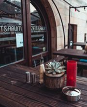 Zeit & Raum
Restaurant
