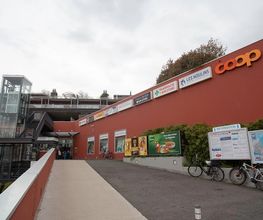 batiment-de-la-pharmacie-sun-store-lutry