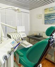 Zahnarztpraxis Lächeln und Beissen | Zahnarzt Herisau Bild 10