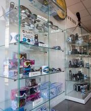 CYL Opticien - Opticien Lunel image 2