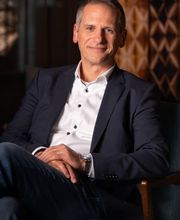 B2B-Vertrieb mit System, Strategie & Struktur