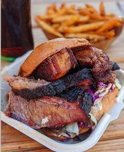 Smokin J's BBQ & Taphouse image 9