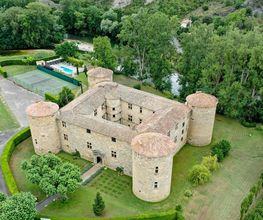 Château des Ducs de Joyeuse image 6