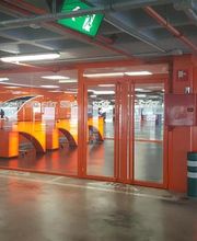 Sixt Alquiler de Coches y Furgonetas en el aeropuerto de Alicante.