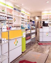 Florian Geyer Apotheke Bild 3