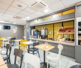 B&B HOTEL Hyères image 10