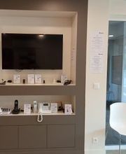 Présentoir dans le centre auditif de Port-Vendres