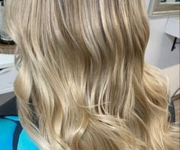Goldene Schere - Friseur - Stade Bild 8
