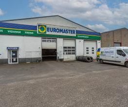 Euromaster Etampes image 10
