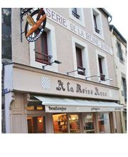 A La Reine Anne image 5
