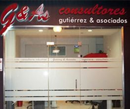 gutierrez-y-asociados-consultores-fachada-01.jpg