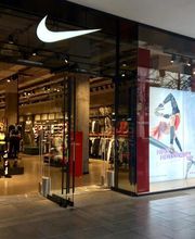 Nike Well Collective - Sant Andreu imagen 2