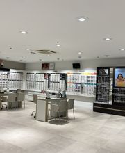 Alain Afflelou image 3