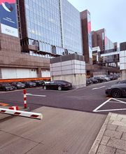 SIXT Autovermietung Frankfurt Flughafen T1 Bild 11