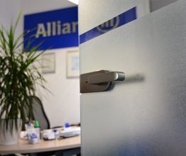Allianz Generalvertretung Thomas Hoser Agentur für Baufinanzierung, Versicherungen & Geldanlagen Bild 4