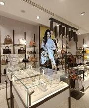 GUESS immagine 4