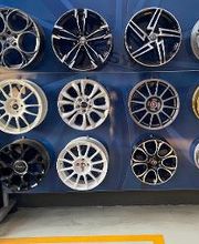 Euromaster Pneus Center immagine 4