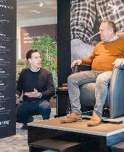 Meubelwinkel Prominent Hengelo | Relaxstoelen | Sta-op stoelen | Banken afbeelding 7