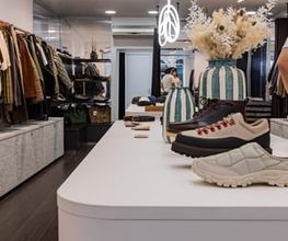 Aura store image 9