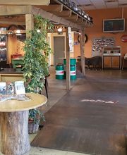 POLO Motorrad Store Berlin Mariendorf Bild 3