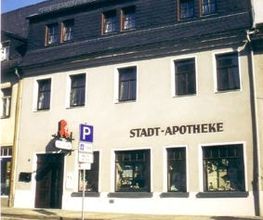 Aussenansicht der Stadt-Apotheke Oederan