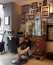 Tilliet Steve image 3