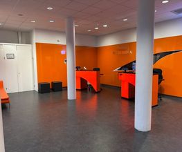 SIXT Autoverhuur Amsterdam West afbeelding 2