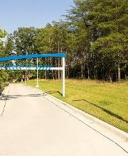 Get a car wash at the Splash In located at 8228 Woodyard Rd, Clinton, MD. Don’t forget to grab some food inside at our café!